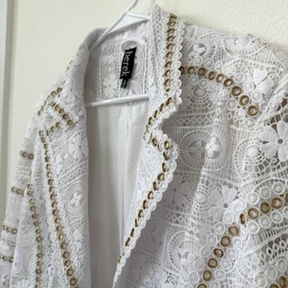 BEREK Eyelet Embroidered Blazer White Gold Grommets Lace Jacket XL Statement - Picture 2 of 13